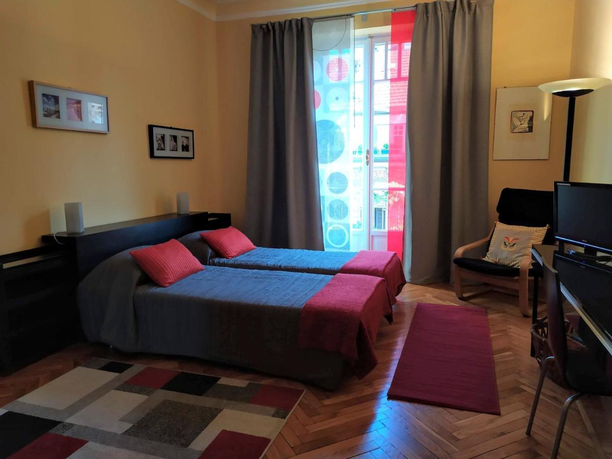 Alma Clara B&B Торино Екстериор снимка